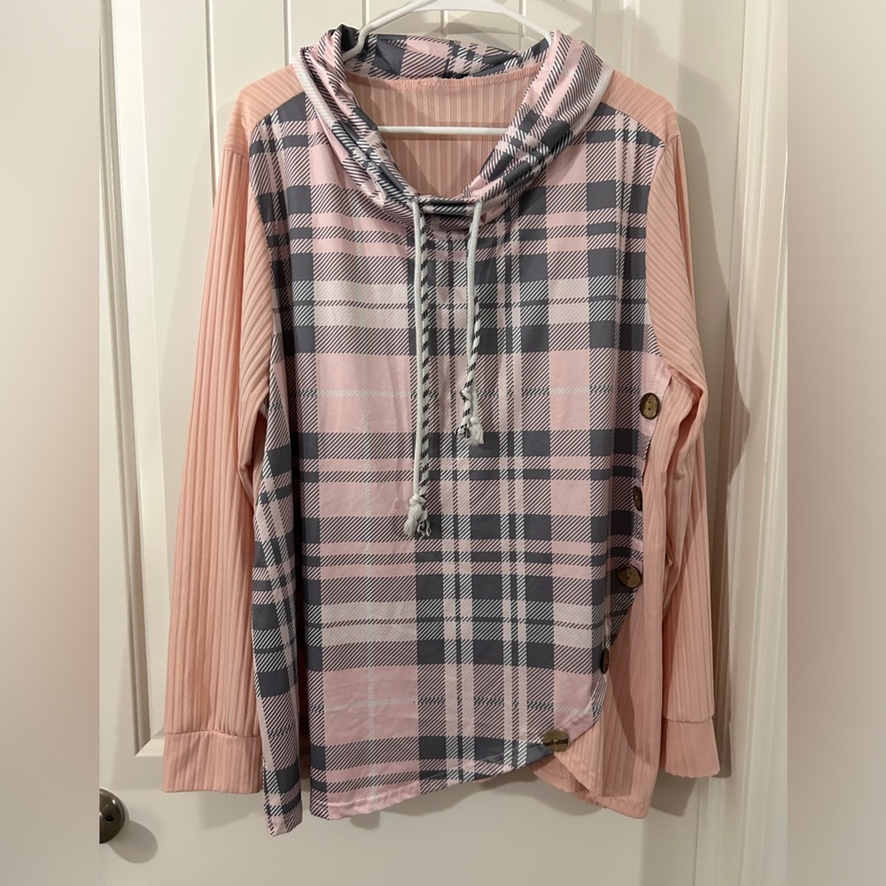Women’s 2XL Top
